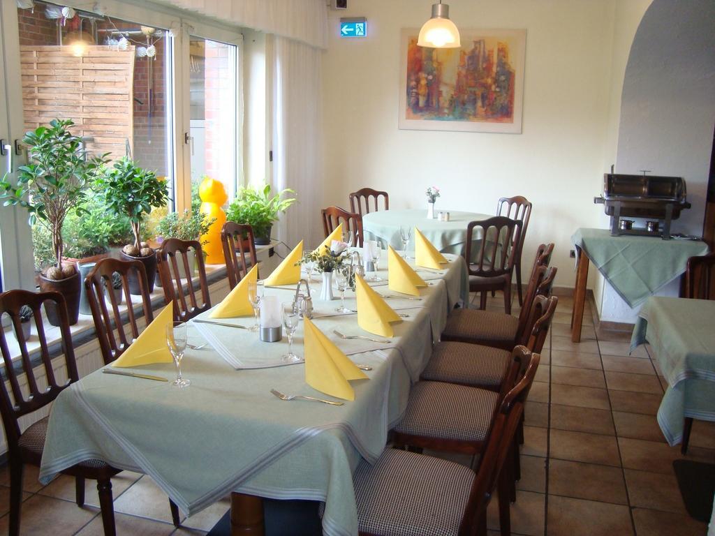 Hotel-Restaurant Handelshof Дортмунд Екстер'єр фото