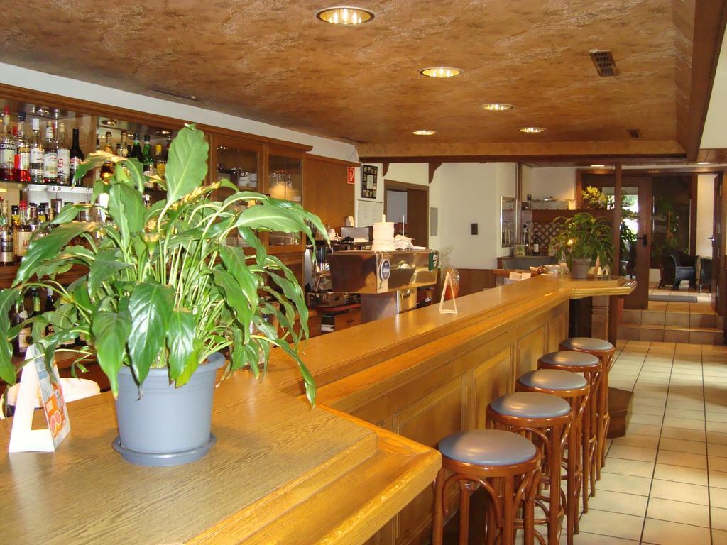 Hotel-Restaurant Handelshof Дортмунд Екстер'єр фото